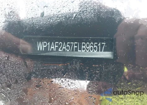 2015 Porsche Macan Turbo z USA, uszkodzony, nr VIN WP1AF2A57FLB96517